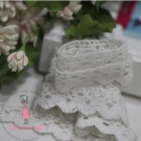 Vintage Lace - White